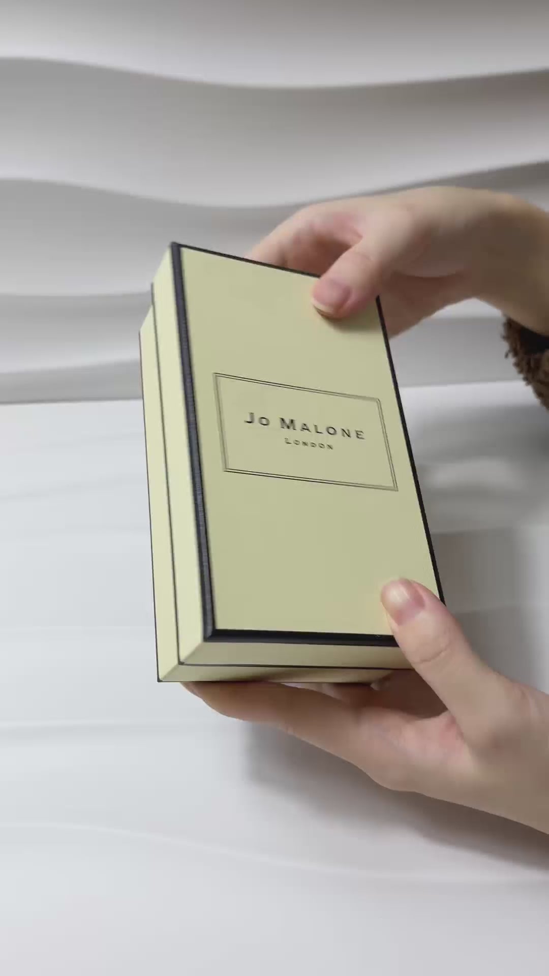 English Pear & Freesia - Jo Malone London