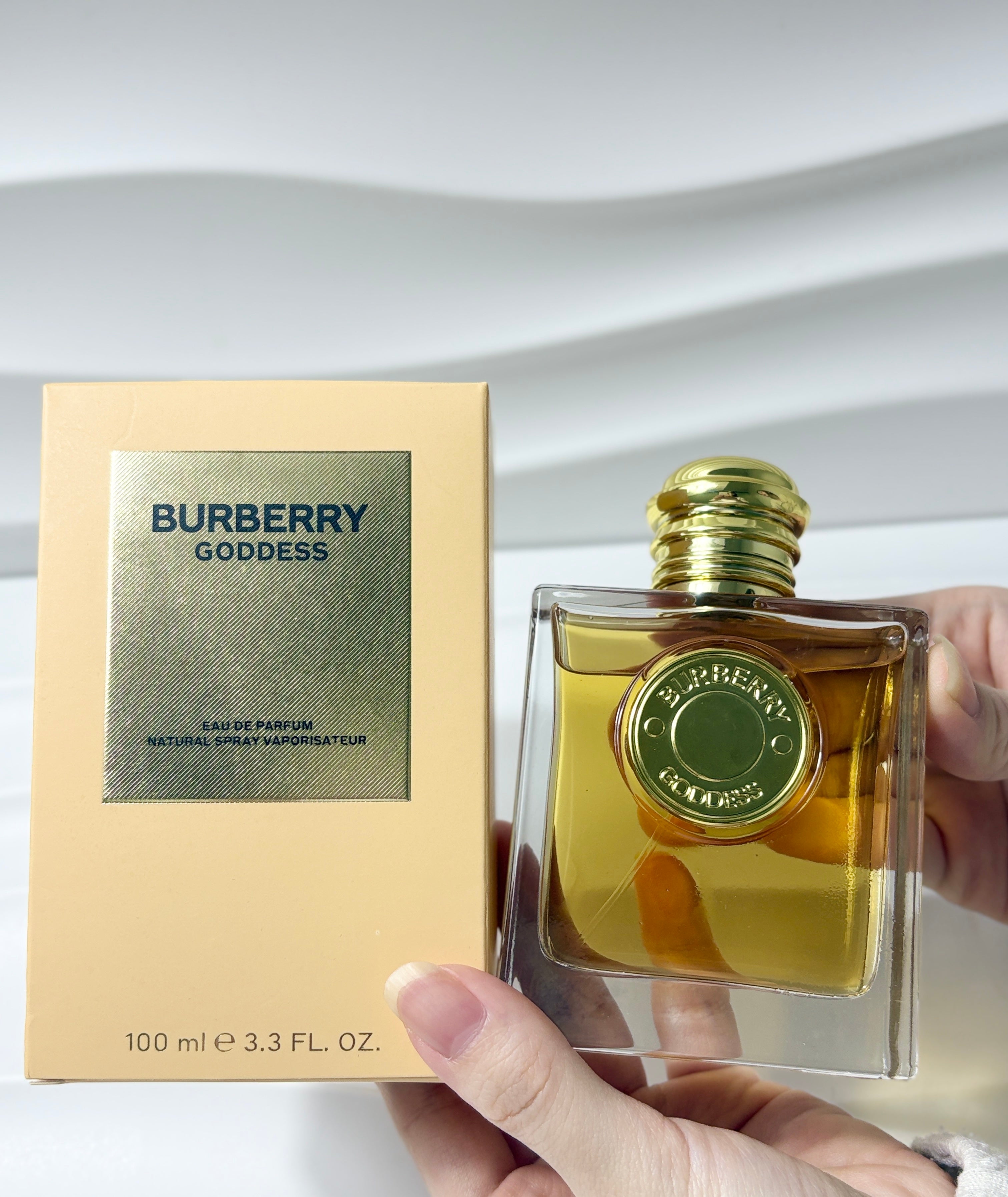 Goddess - Burberry