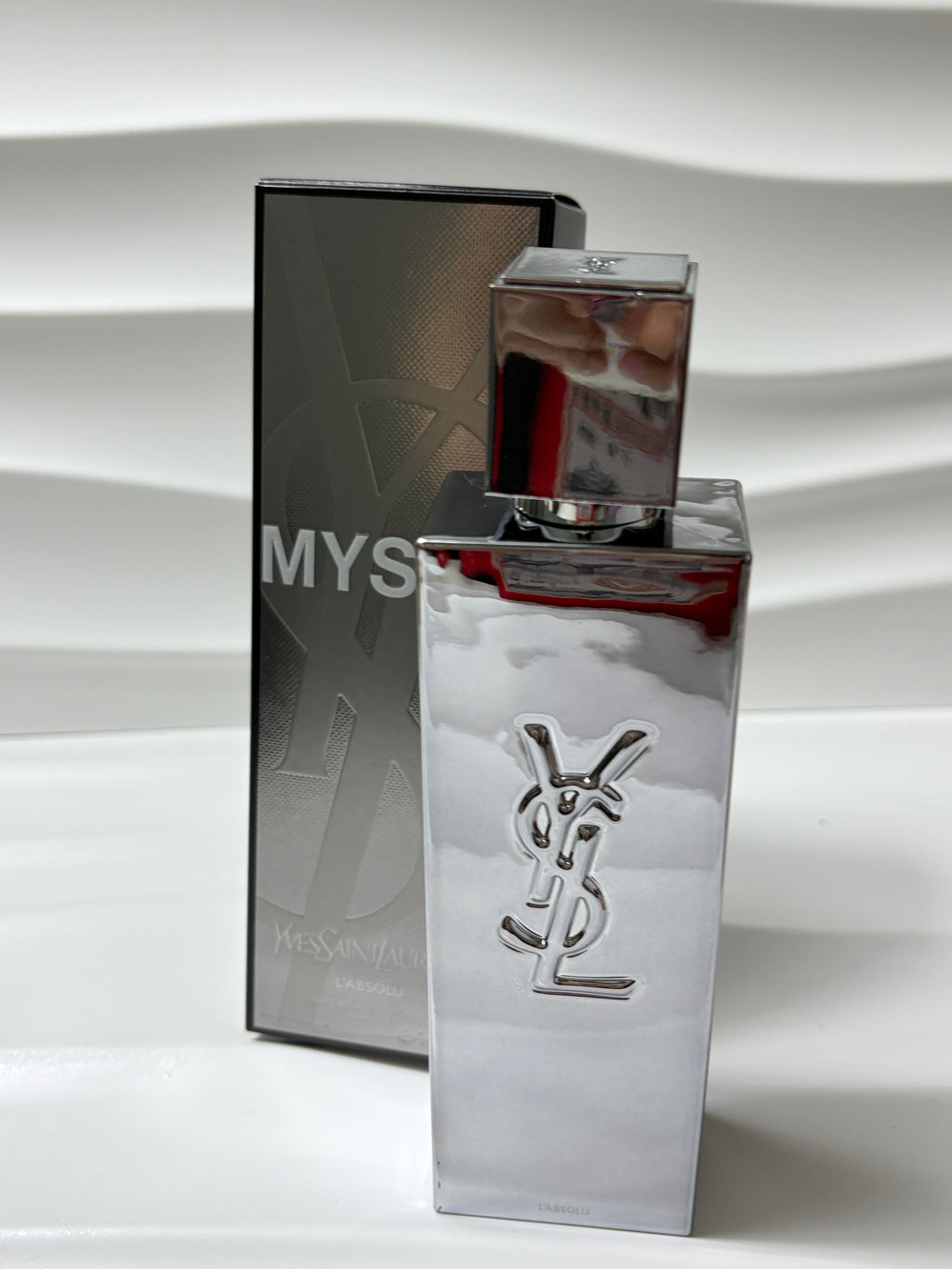 Yves Saint Laurent MYSLF Eau de Parfum
