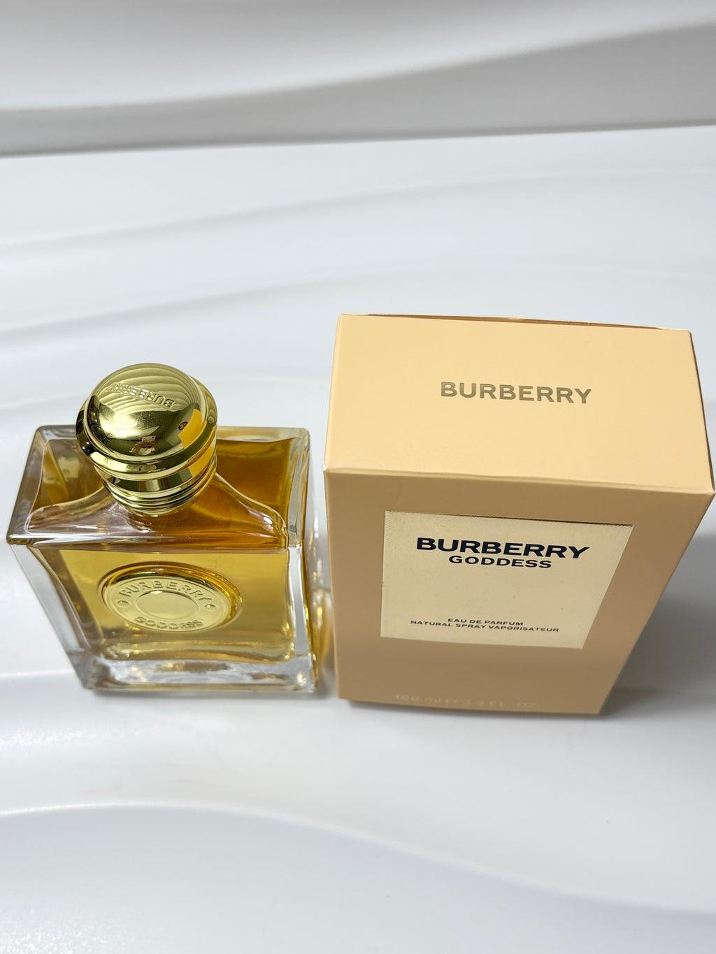 Goddess - Burberry